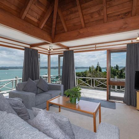 Te Maiki Escape - Russell Holiday Home Екстер'єр фото