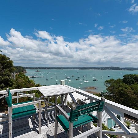 Te Maiki Escape - Russell Holiday Home Екстер'єр фото