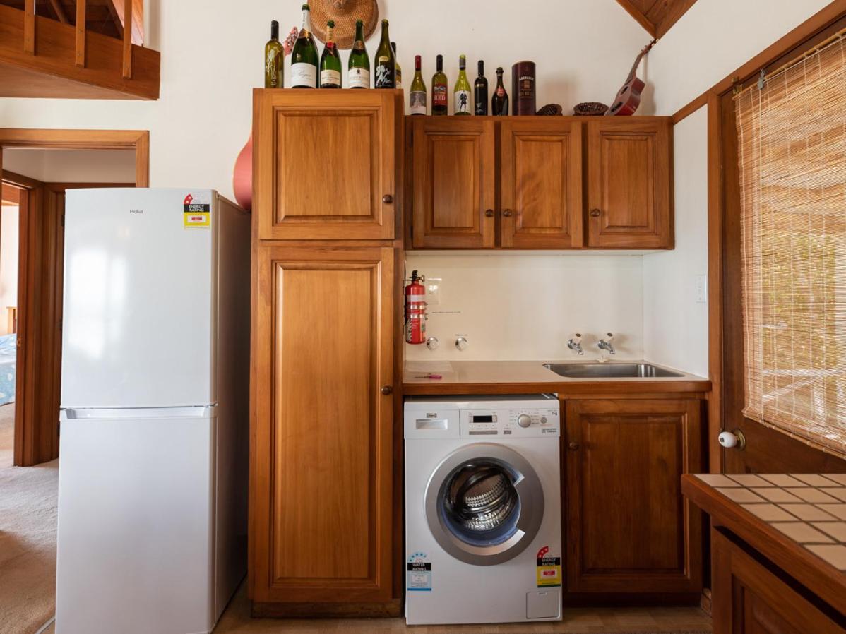 Te Maiki Escape - Russell Holiday Home Екстер'єр фото