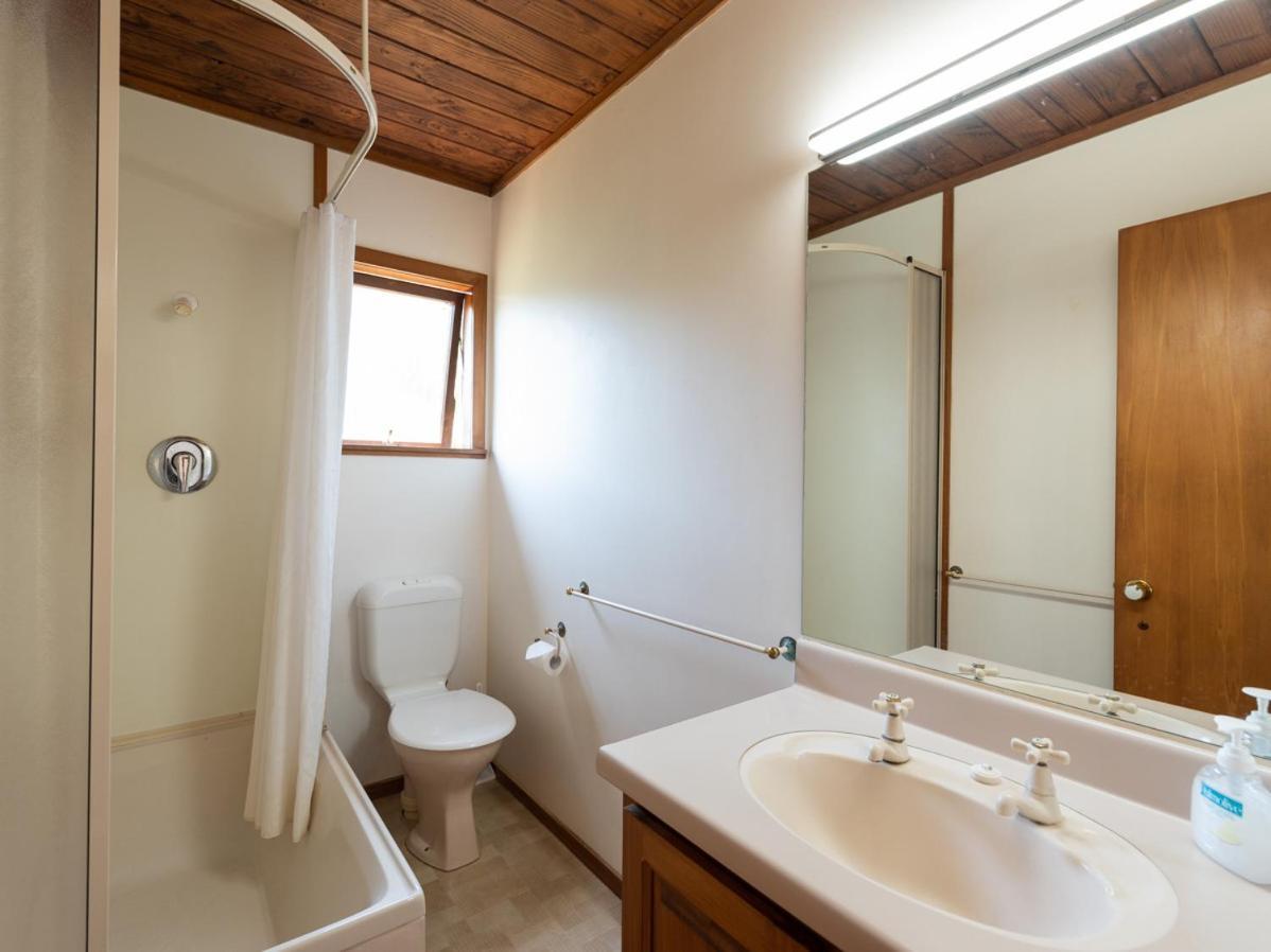 Te Maiki Escape - Russell Holiday Home Екстер'єр фото